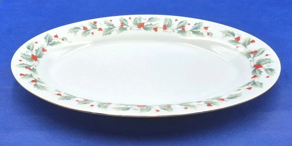 China Pearl NOEL Oval Serving Platter Holly Berries Gold Trim 14